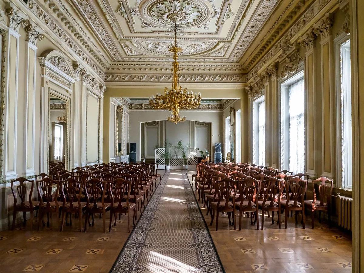 Тайны, мифы и легенды старинных усадеб провинции