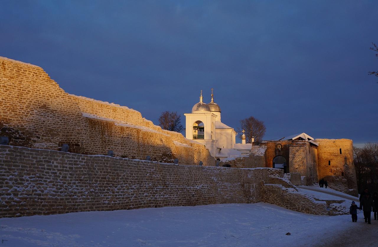 Зимние каникулы с отдыхом в Изборске 5 дней
