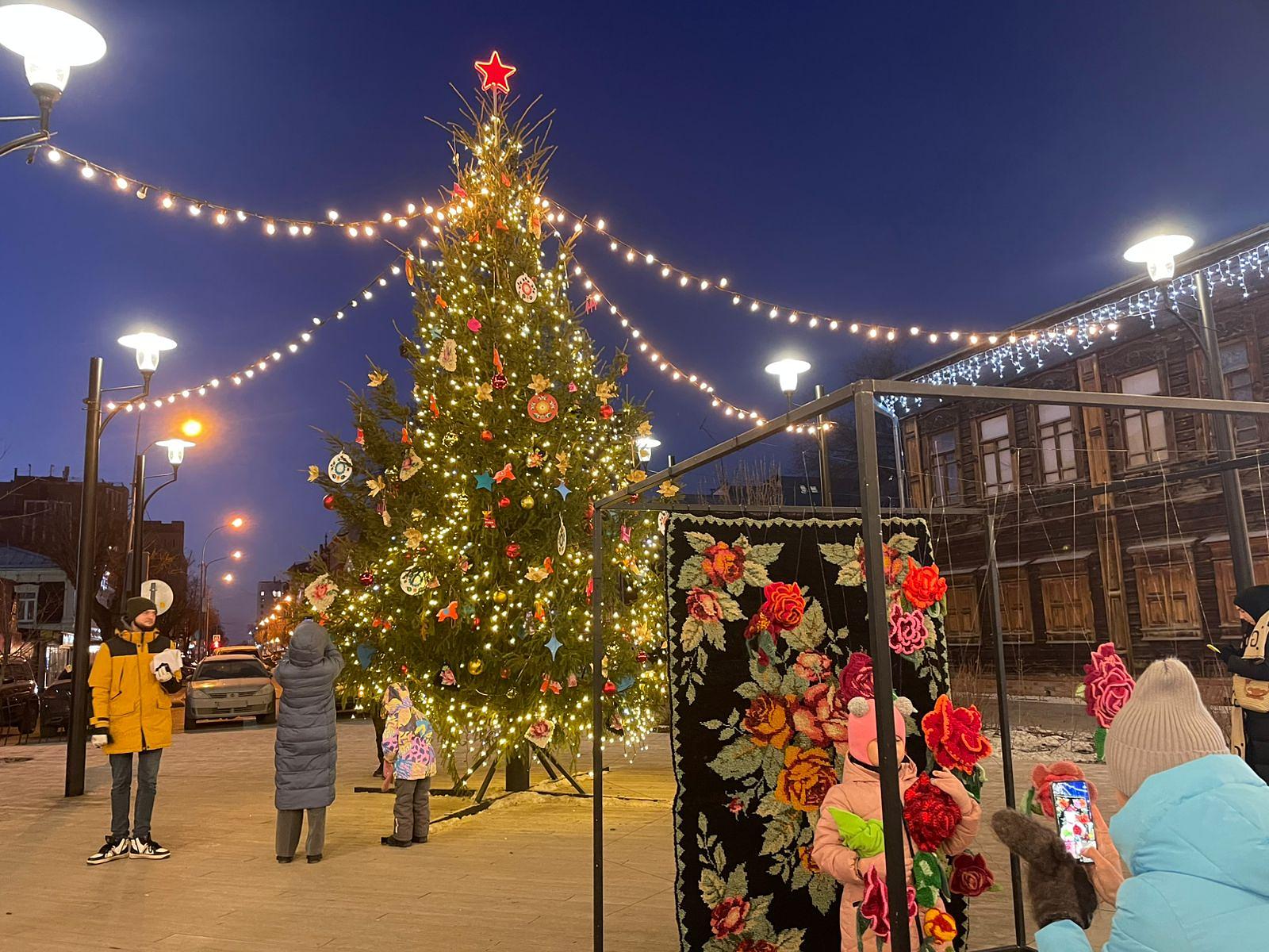 Вечерняя экскурсия по Новогодней Тюмени
