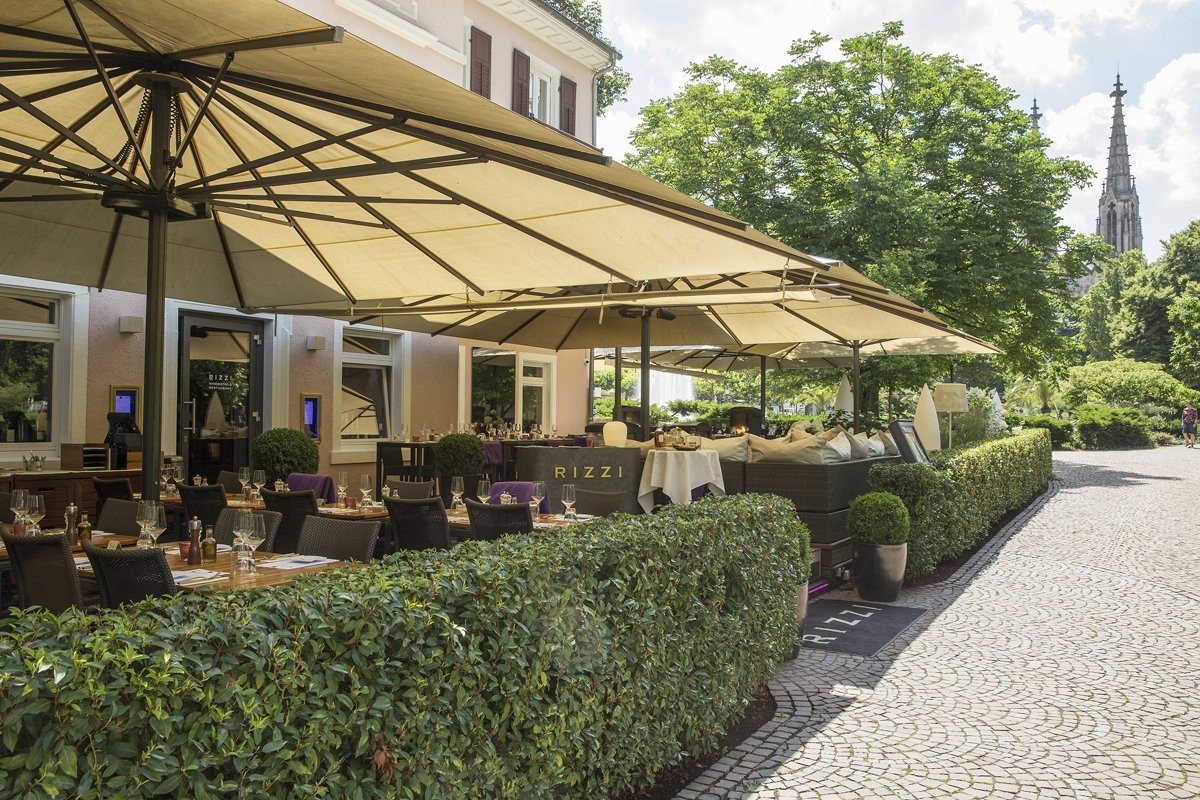 RIZZI WineBistro & Restaurant