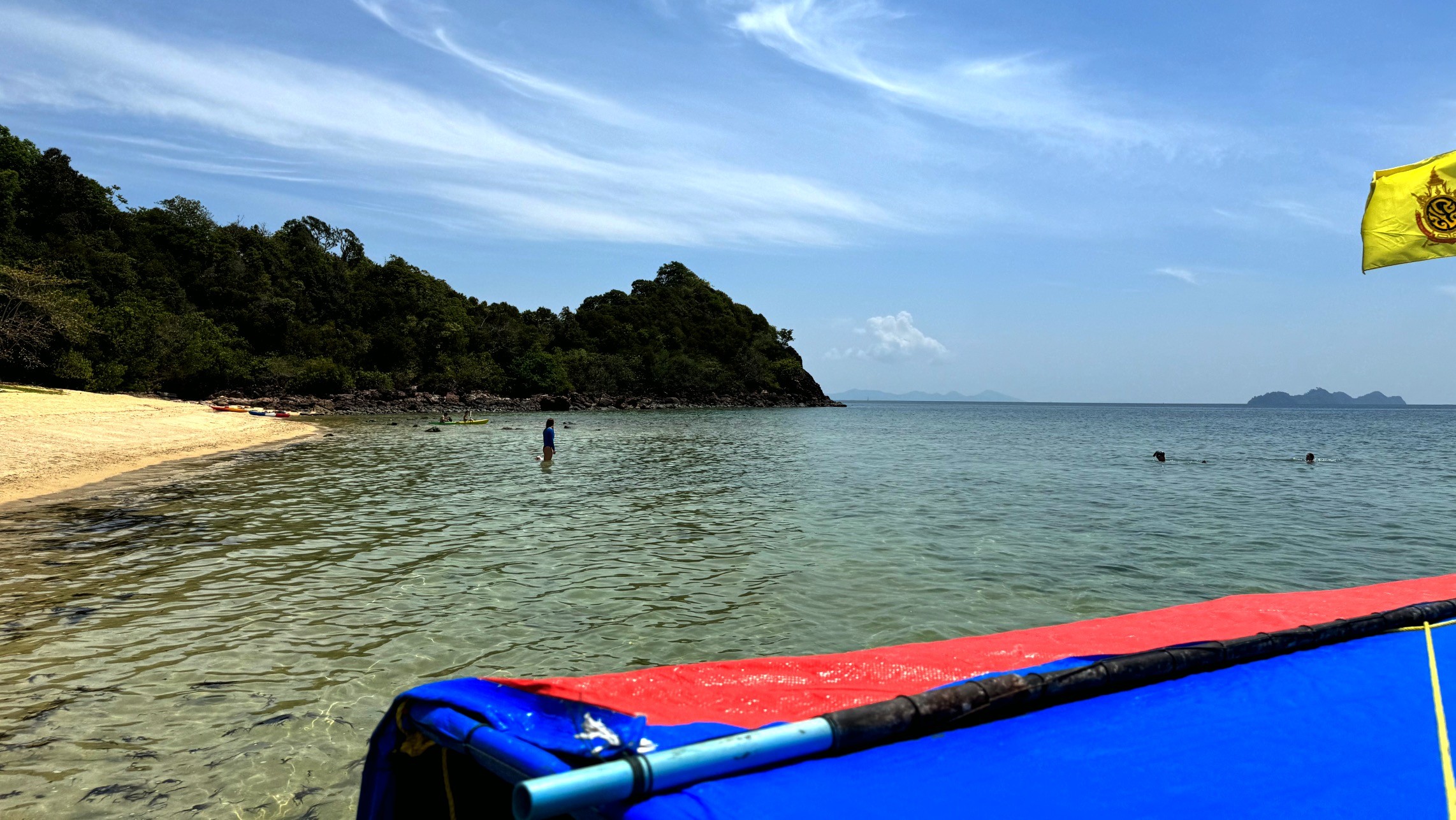 Пляж у отеля Paradise на юге о.Ко-Нгай