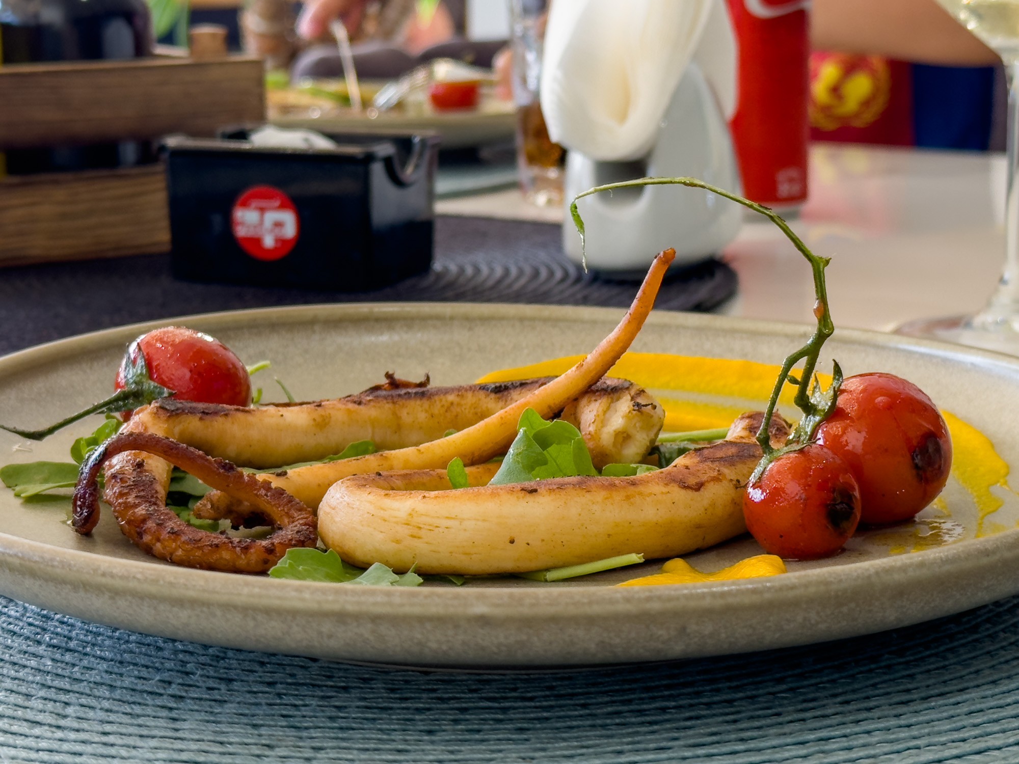 FLUCTUS Resto&Lounge&coffe