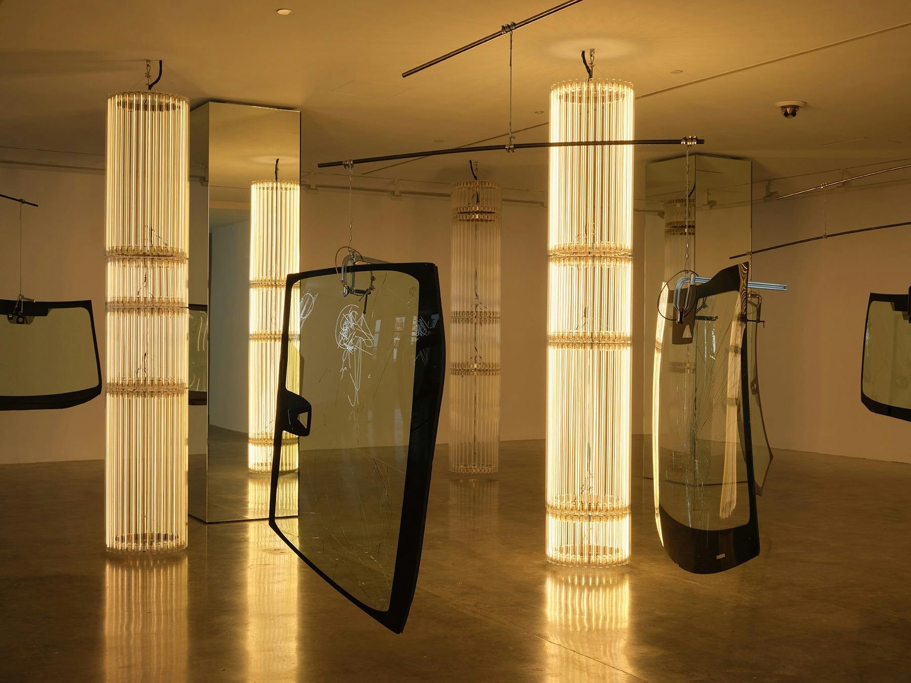 Серит Уин Эванс – Свето‑звуковая инсталляция в MCA Australia