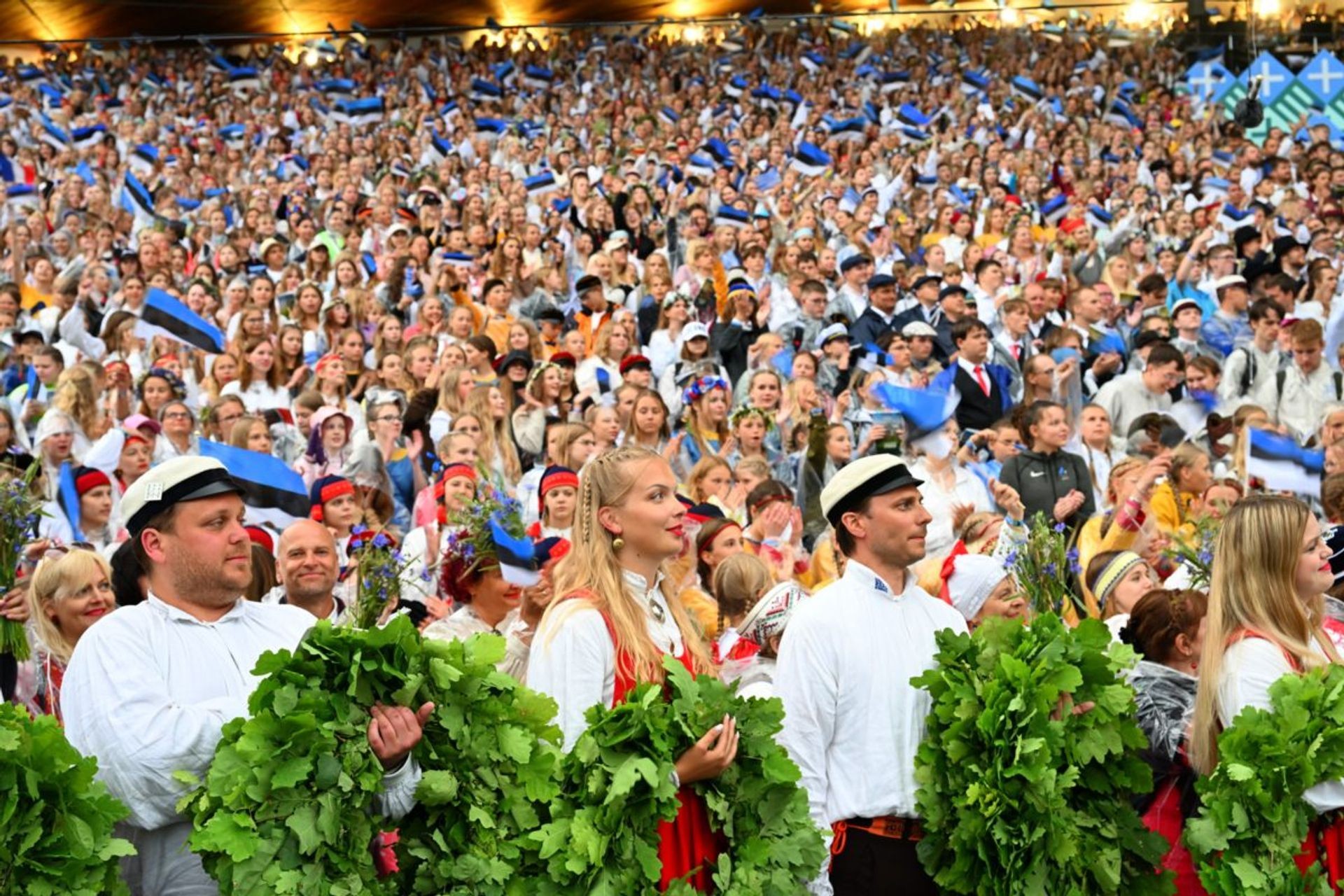 Фестиваль "XXVIII праздник песни и XXI праздник танца"