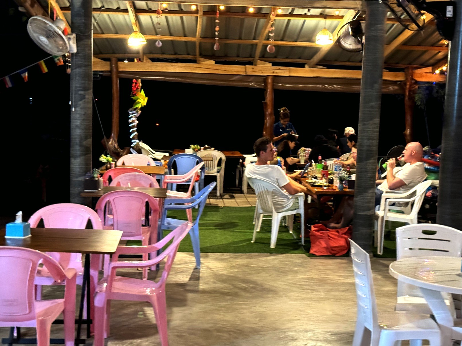 Ресторан Mookdara Restaurant Koh Mook