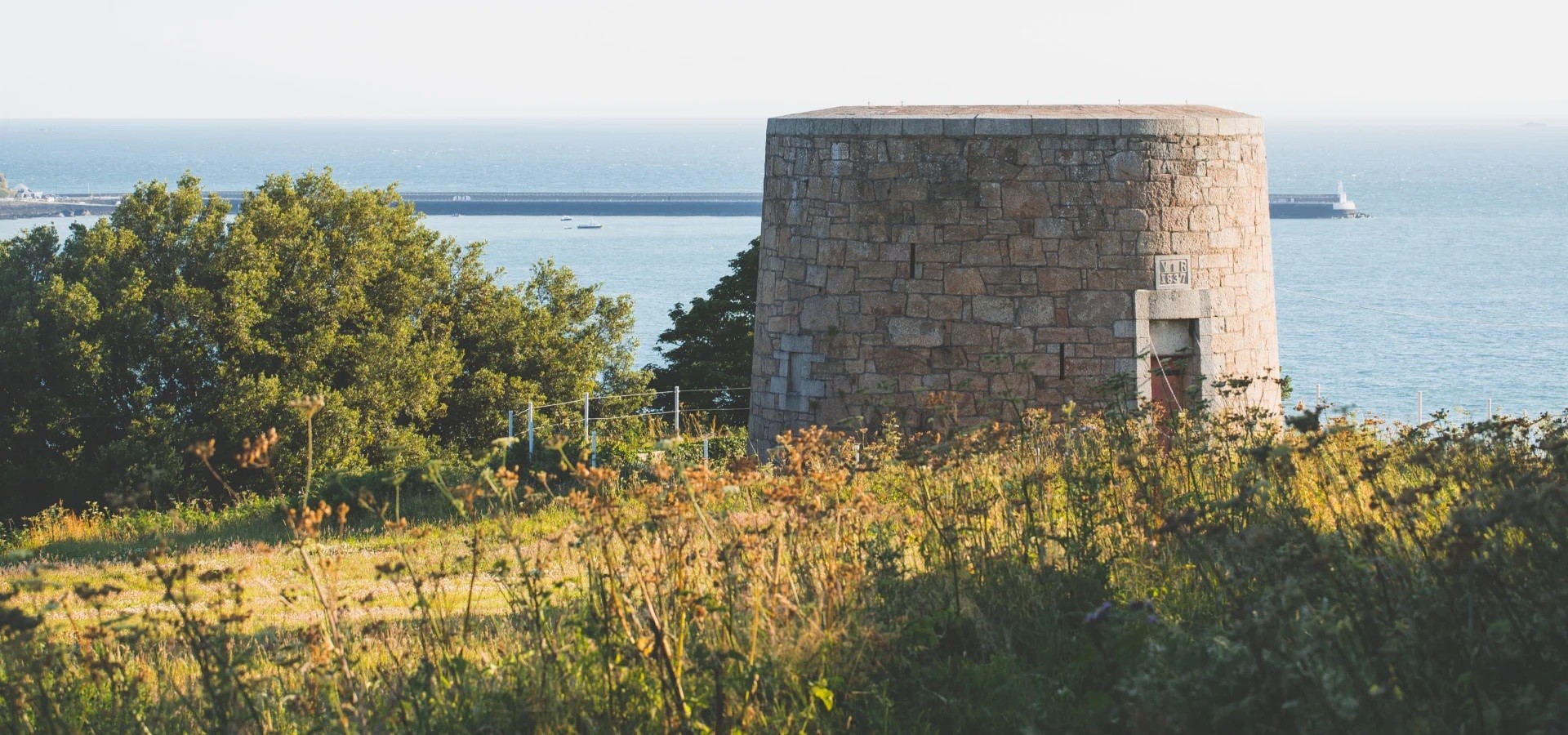 Опорный пункт Виктория Тауэр