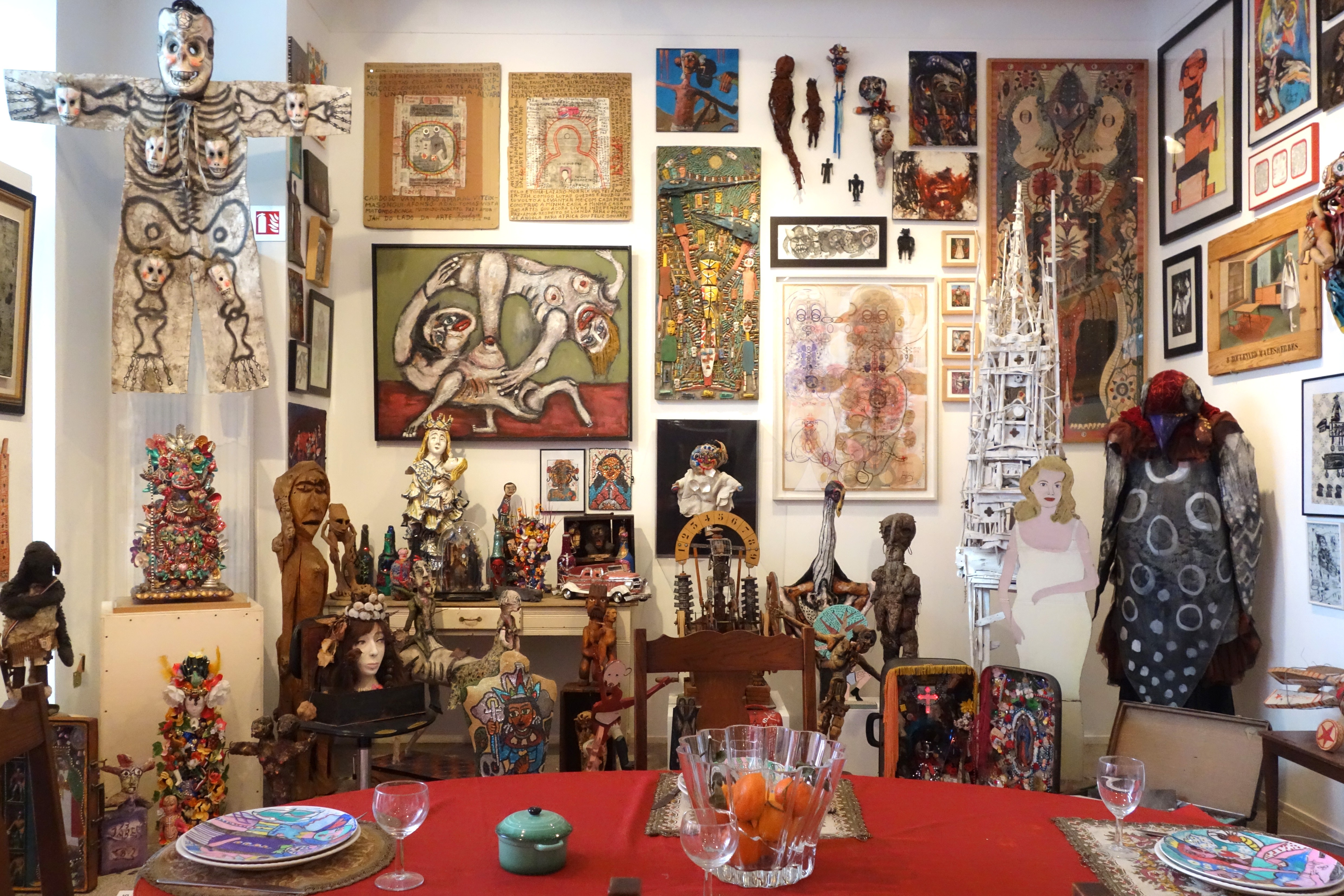 Музей аутсайдерского искусства Art et Marges