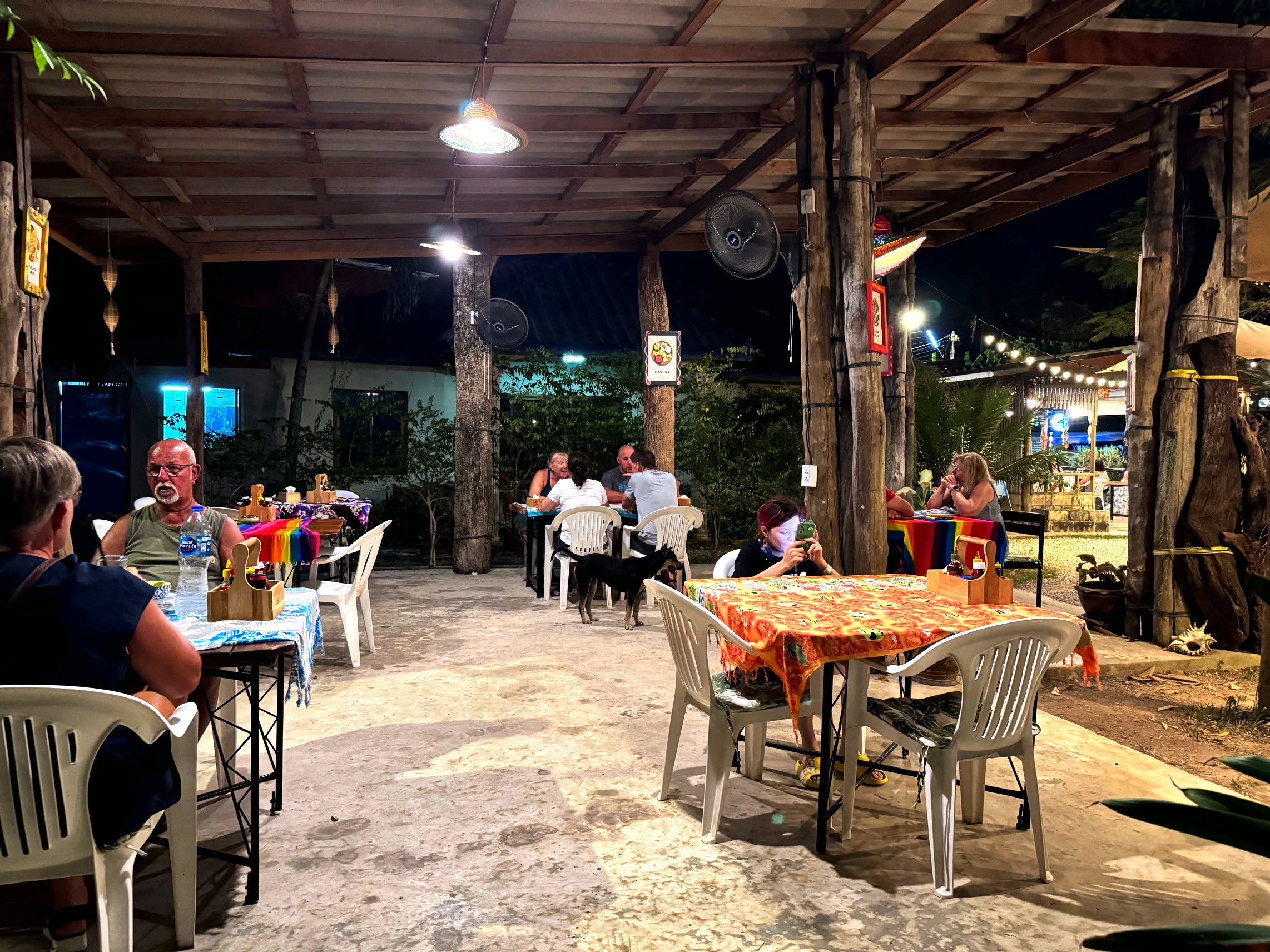 Ресторан Miss Island & Koh Mook