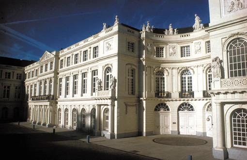 Дворец Карла Лотарингского