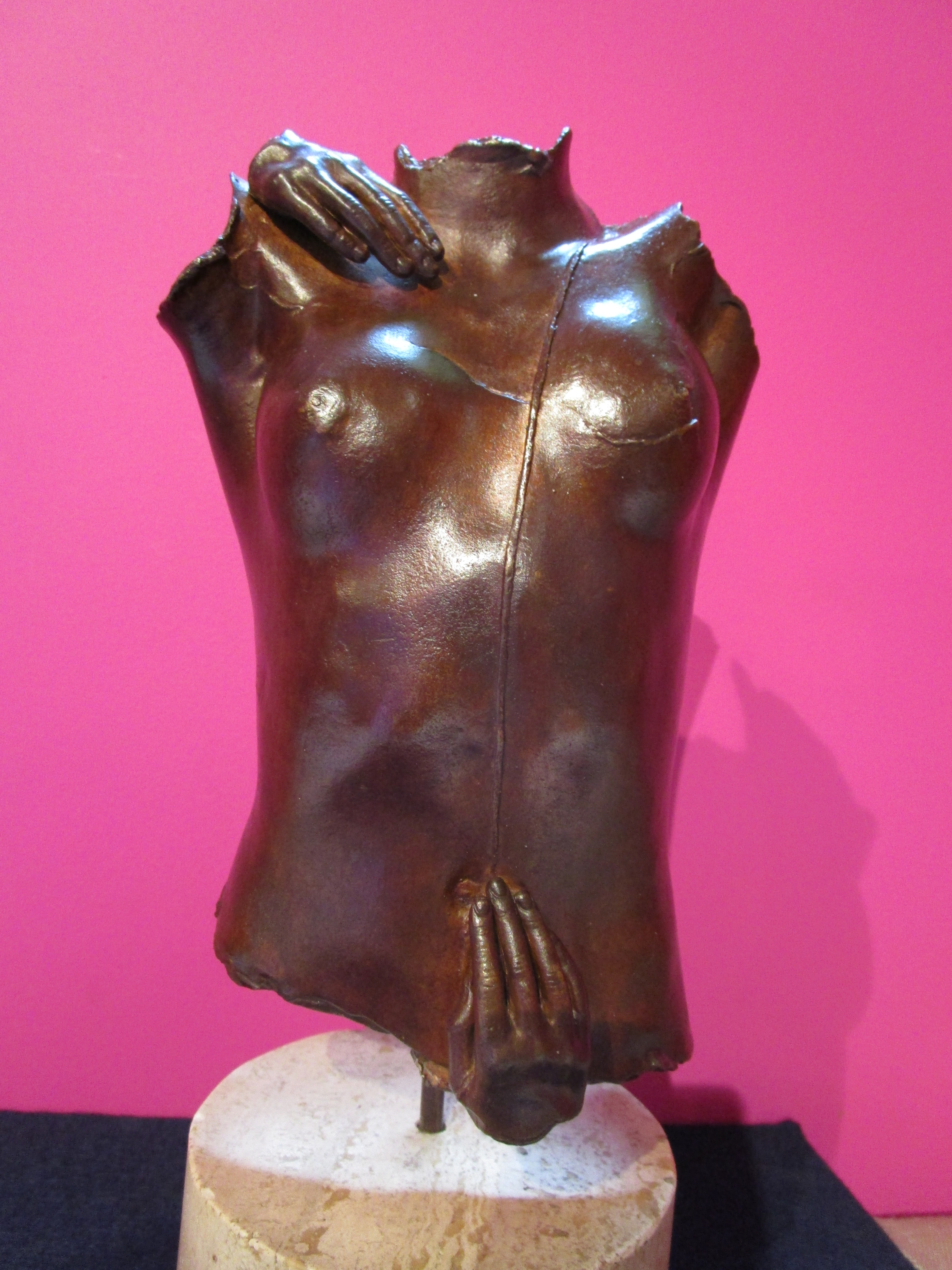 Музей эротики и мифологии Брюсселя