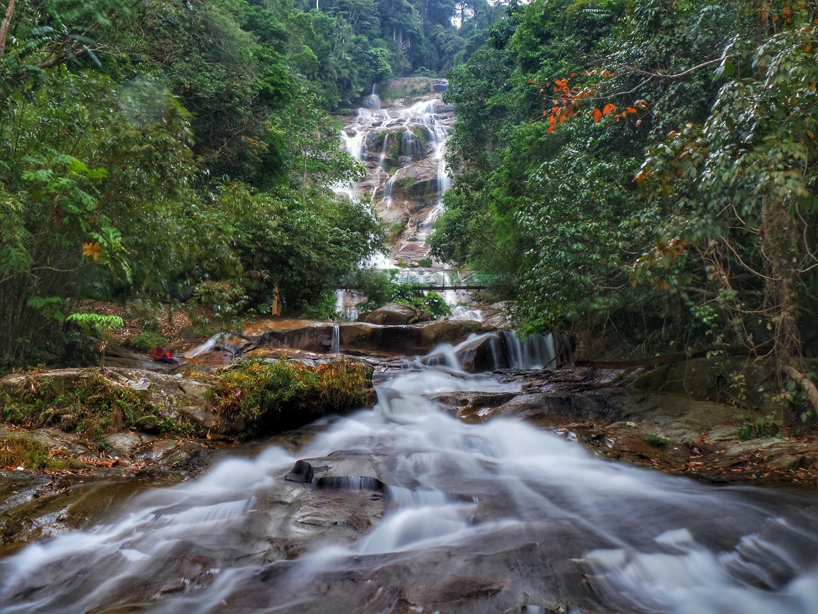 10 лучших занятий в Пераке: от захватывающих до расслабляющих