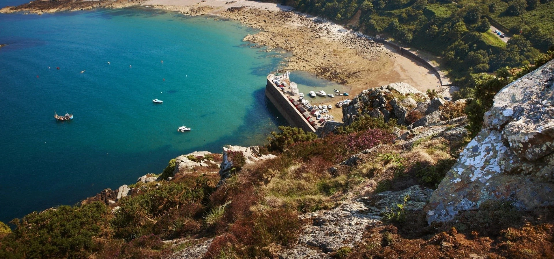 Шесть гаваней, городов и деревень, которые н... фото