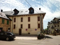 Apartamentos Tramacastilla 3000