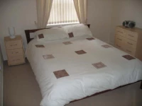 1 2 Bedroom Grand Flat