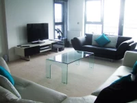 1 3 Bed Marina Apartment