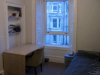 106 (2F1) Gilmore Place