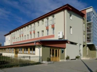 Hotel Dominika 3*