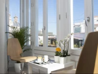 SingularStays Mar44