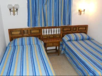 Apartamentos Los Juncos II 3*