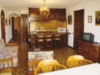 Apartamentos El Chaparral 2*