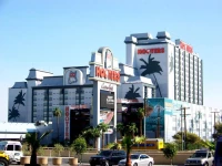 Hooters Casino Hotel 3*