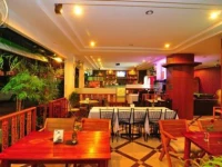 Triple Rund Place 2*