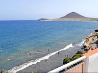 Atico frente playa del Medano