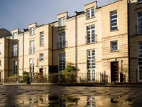 5/2 Hopetoun Crescent