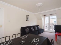 71 Ratcliffe Terrace