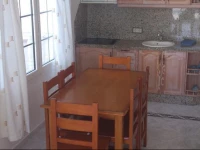 Beverley Hills Hostal