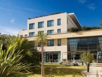 Grand Hotel Avignon 4*