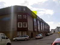 Tollcross 2 Dbl Bed Apt