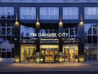 NH Danube City 4*