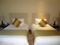 Emeishan Hongji Business Inn