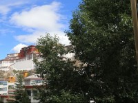 Tibet Shengjie Holiday Hotel