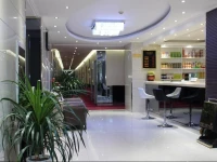 Junze Business Hotel