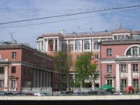 PEOPLE hotel & hostel 2*