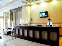 Greentree Inn Dalian Railway Station Second Express Hotel 3*