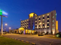 Holiday Inn Express Silao Aeropuerto Bajio 2*