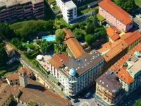 International Au Lac 3*