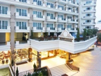 Miracle Suite Hotel Pattaya 4*