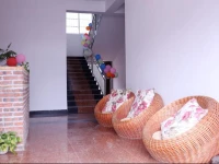 Yangsuo Mumu Sketch Base River Inn