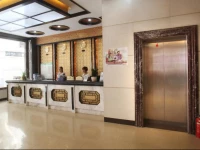 Yangshuo Moonlight Holiday Inn