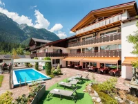 Hotel Rheinischer Hof 4*