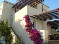 Christina Apartments 1*