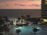 Beachfront Condo DelCanto Resort