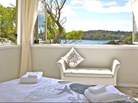 Waiheke Central Apartments 4*