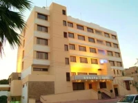 Europa Plaza Hotel 3*