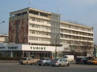 Turist 2*