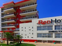 Red Hotel 3*